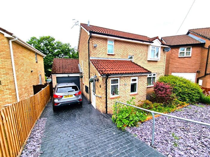 3 Bedroom Detached House For Sale In Chester Close, New Inn, NP4
