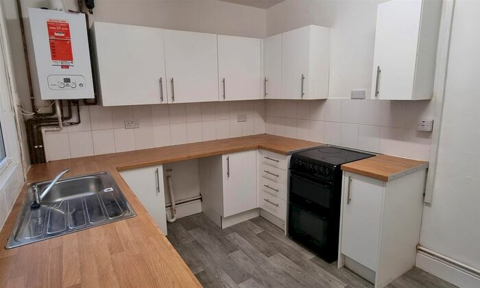 2 Bedroom Terraced House To Rent In Stanley Road, Forest Fields, Nottingham, NG7