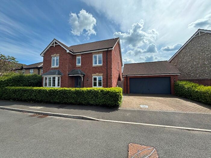 4 Bedroom Detached House For Sale In Lower Greenfield, EX15