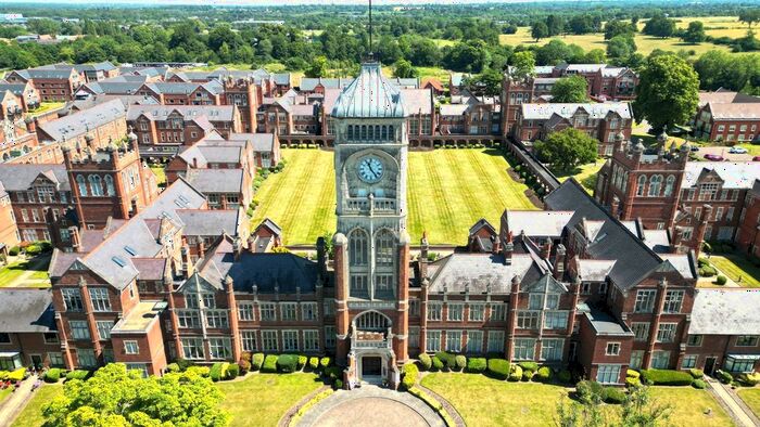 3 Bedroom Flat To Rent In Washington House, Marlborough Drive, Bushey, Hertfordshire, WD23