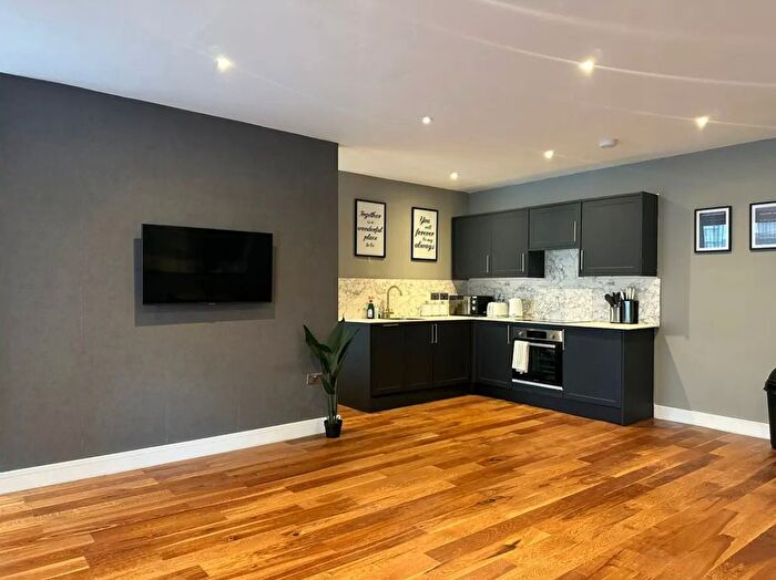 1 Bedroom Flat To Rent In Middle Street, Brighton, BN1