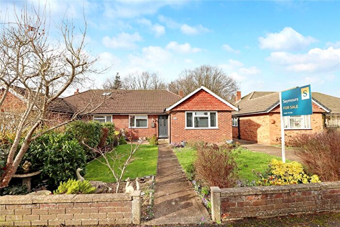 2 Bedroom Bungalow For Sale In Woking, Surrey, GU22