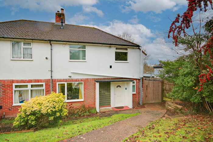 3 Bedroom Semi-Detached House For Sale In Midanbury! Garage! Utility! Open Plan Living!, SO18