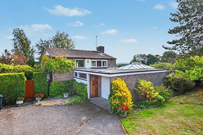 3 Bedroom Detached House For Sale In Petworth, West Sussex, GU28