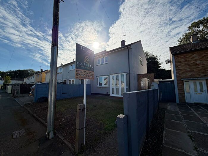 2 Bedroom End Of Terrace House To Rent In Kinross Avenue, Leicester, LE5