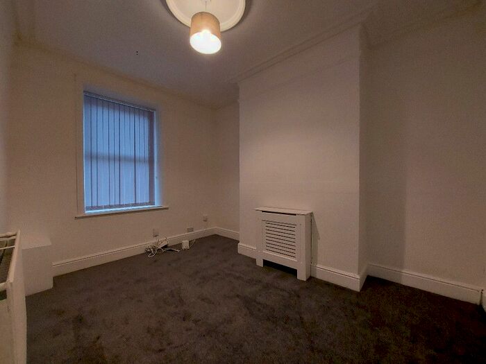 2 Bedroom Terraced House To Rent In Moorgate Street, Blackburn, BB2