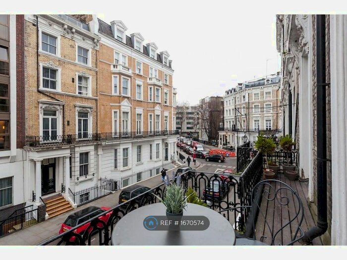 2 Bedroom Flat To Rent In Hogarth Road, London, SW5