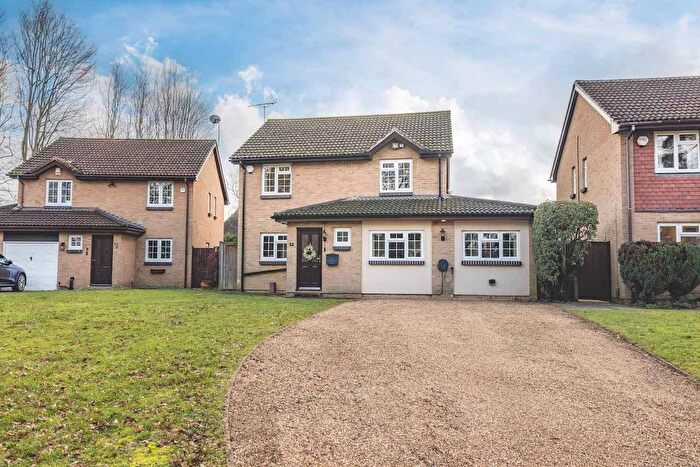 4 Bedroom Detached House For Sale In Ruscombe Gardens, Datchet, SL3