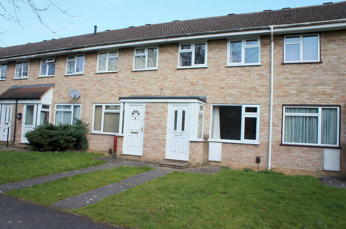 2 Bedroom House To Rent In Netley Close, Vinters Park, ME14