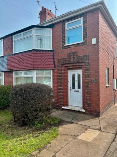 3 Bedroom Semi-Detached House To Rent In Sprotbrough Road, Sprotbrough, Doncaster, DN5