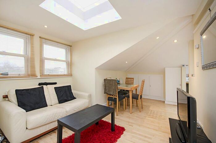 1 Bedroom Flat To Rent In Randolph Avenue, Maida Vale, London, W9