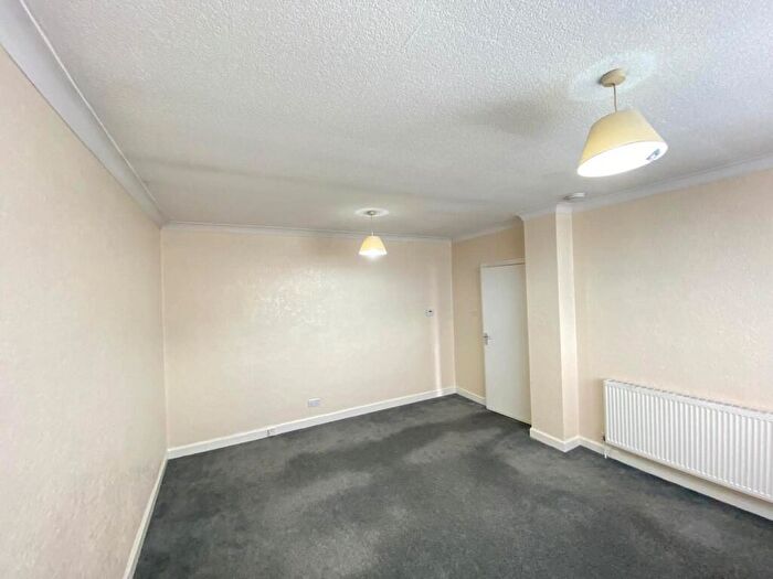 3 Bedroom Terraced House To Rent In Restalrig Road, Edinburgh, EH6