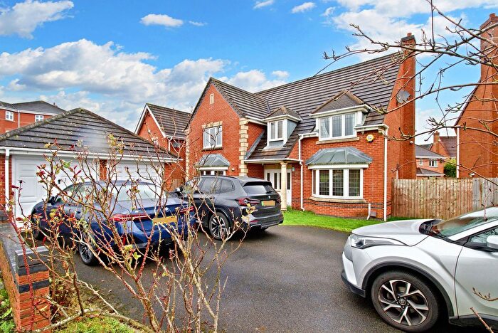 5 Bedroom Detached House To Rent In Georgia Place, Great Sankey, WA5