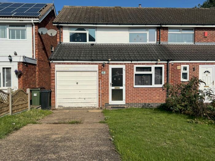 3 Bedroom Semi-Detached House To Rent In Edward Close, Oadby, LE2