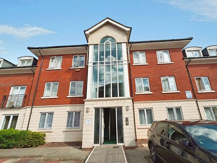 2 Bedroom Flat To Rent In Bradgate Street, Leicester, Leicestershire, LE4