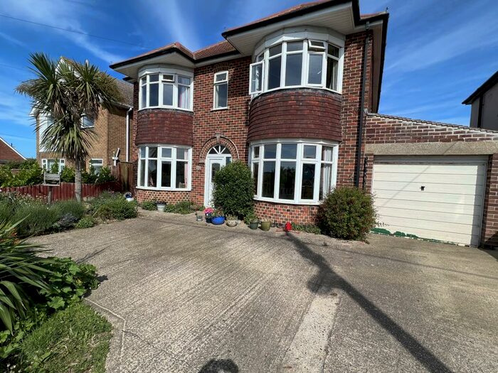 4 Bedroom Detached House To Rent In Belgrave Avenue, Hunstanton., PE36