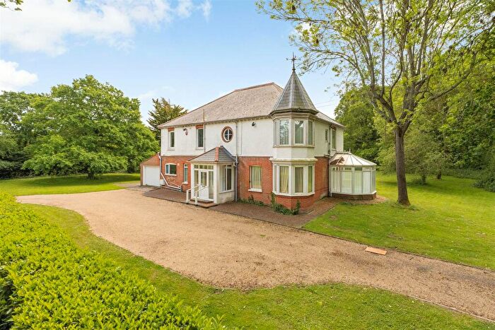 5 Bedroom Detached House For Sale In Willow Road, Whitstable, CT5
