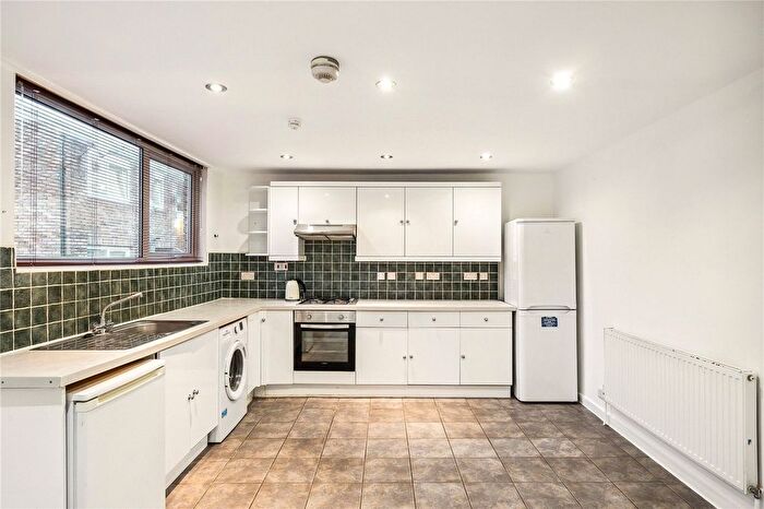 4 Bedroom Terraced House To Rent In Bodley Manor Way, London, SW2