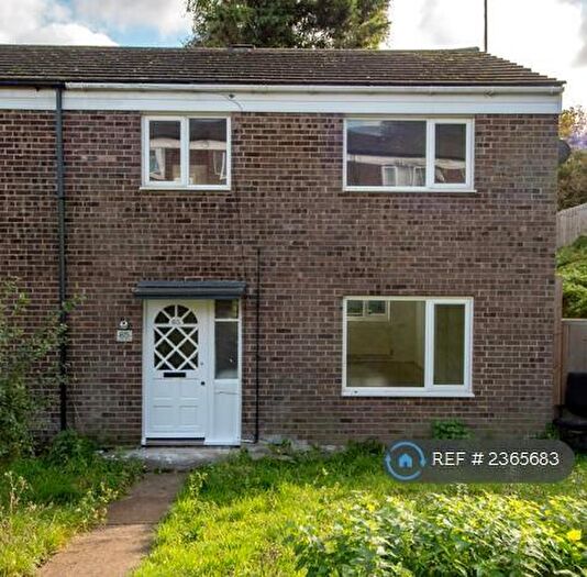 3 Bedroom End Of Terrace House To Rent In Ingress Gardens, Greenhithe, DA9