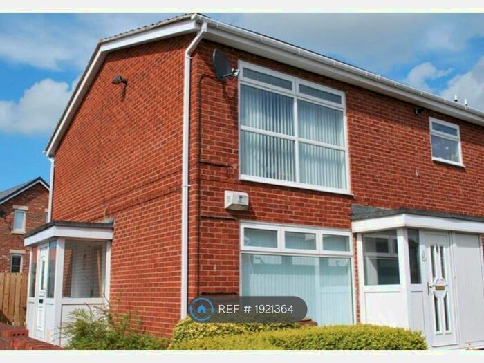 2 Bedroom Flat To Rent In Augusta Court, Wallsend, NE28