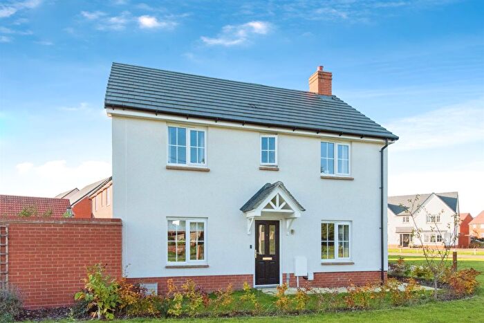 3 Bedroom Detached House For Sale In Acorn Way, Stowupland, Stowmarket, IP14