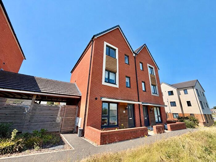 4 Bedroom Semi Detached House For Sale In Clos Y Gadwyn, Cardiff, CF5