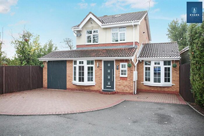 4 Bedroom Detached House For Sale In Minton Road, , Coventry, CV2