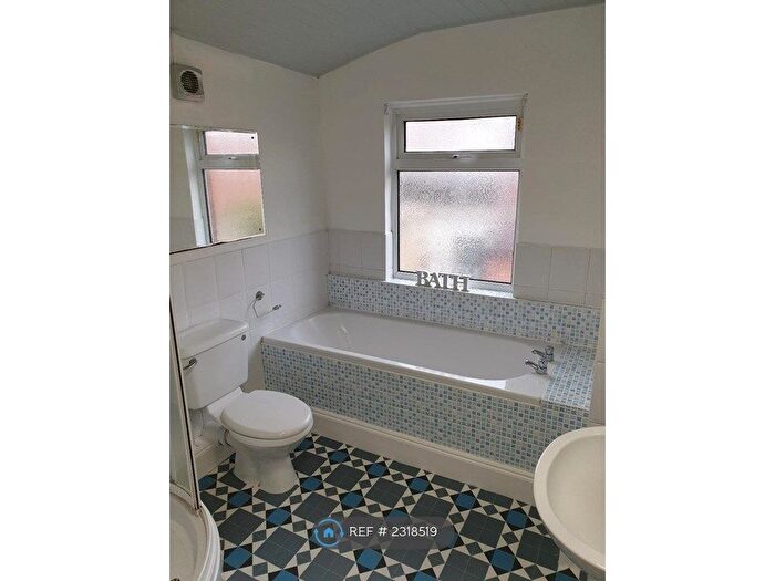 2 Bedroom End Of Terrace House To Rent In Harris Street, St Helens, WA10