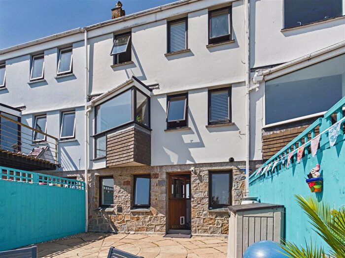 4 Bedroom Terraced House For Sale In Malt House Gardens, Newlyn, Penzance, TR18