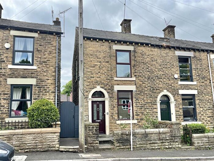3 Bedroom Terraced House For Sale In Ashton Street, Glossop, SK13