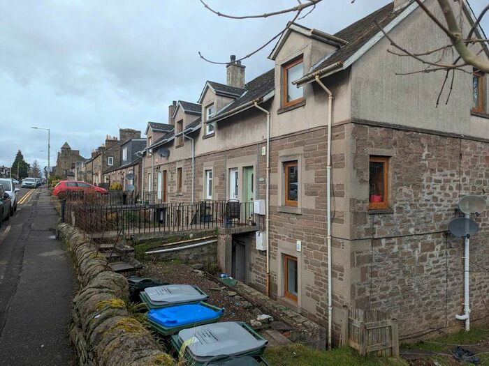 1 Bedroom Flat To Rent In B Main Street, Invergowrie, DD2