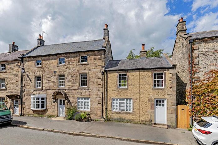 4 Bedroom House For Sale In Main Street, Winster, Matlock, DE4
