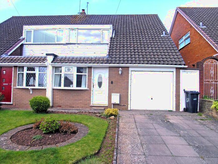 Houses for sale in Halesowen, West Midlands