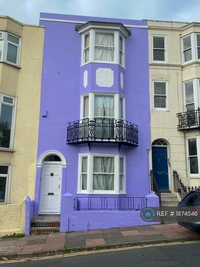 6 Bedroom Terraced House To Rent In Egremont Place, Brighton, BN2