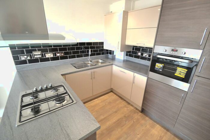 1 Bedroom Apartment To Rent In Watson Heights, Chelmsford, CM1