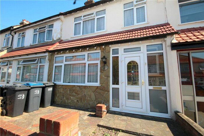 3 Bedroom Terraced House To Rent In Kenmare Road, Thornton Heath, CR7