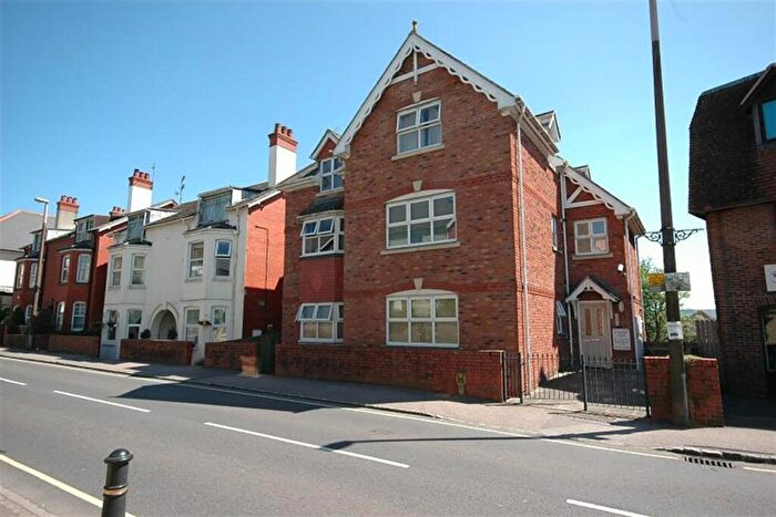 1 Bedroom Flat To Rent In Pulborough, West Sussex, RH20