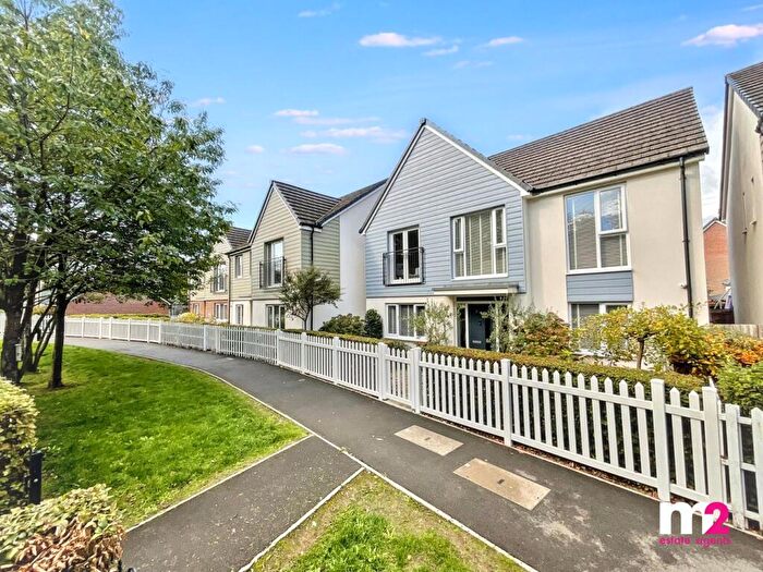 4 Bedroom Detached House For Sale In Lydney Walk, Newport, NP19