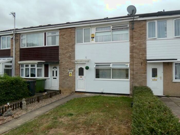 3 Bedroom Terraced House To Rent In Torrington Green, Wellingborough, Northamptonshire, NN8