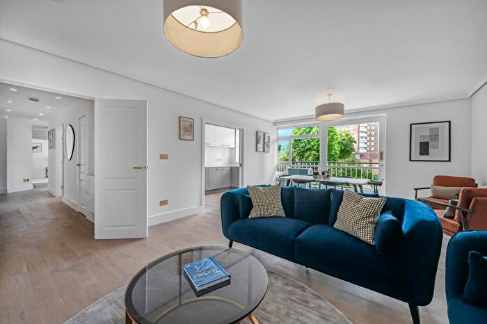 3 Bedroom Flat For Sale In Sheringham, St. John's Wood Park, NW8