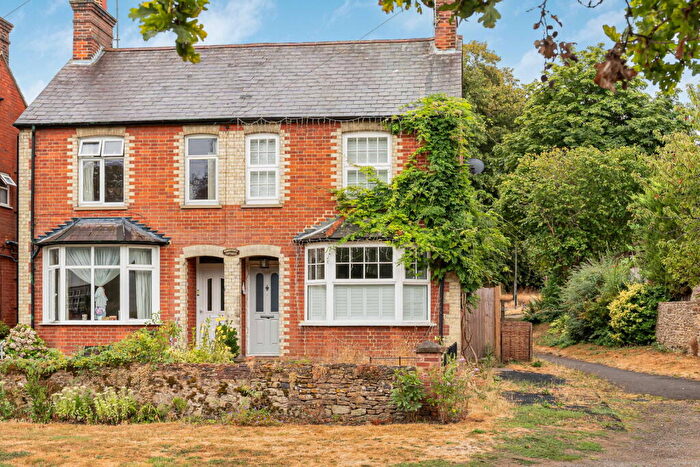 2 Bedroom Semi-Detached House For Sale In High Street, Bramley, GU5