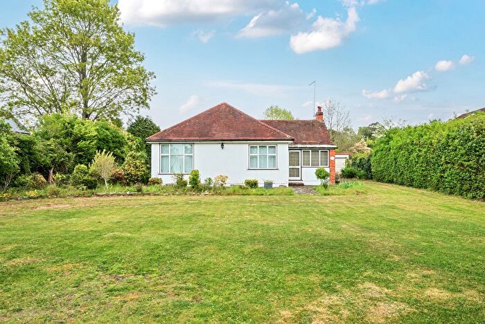 2 Bedroom Detached House For Sale In Church Road, Bookham, KT23