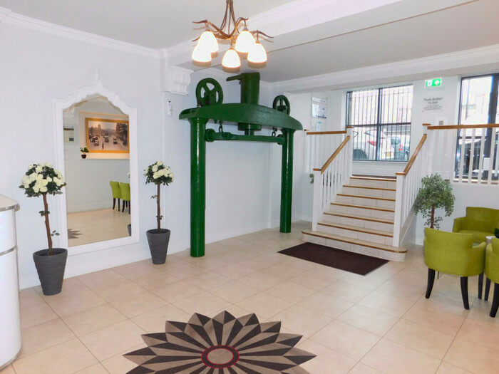 1 Bedroom Apartment To Rent In Mill Street, City Centre, Bradford, BD1