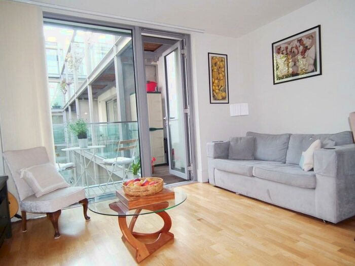 1 Bedroom Flat To Rent In Northstand Apartments, Highbury Stadium Square, London, N5