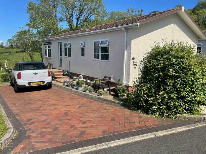 2 Bedroom Mobile Home For Sale In Towy View Park, Capel Dewi Road, Llangunnor, Carmarthen, SA32