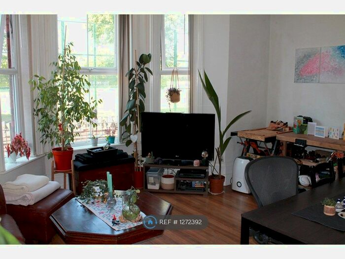 1 Bedroom Flat To Rent In Woodbridge Road, Guildford, GU1