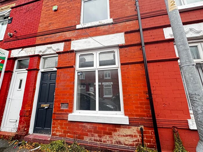2 Bedroom Terraced House To Rent In Maida Street, Manchester, M12
