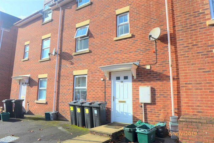 5 Bedroom End Of Terrace House To Rent In Wright Way, Stapleton, Bristol, BS16