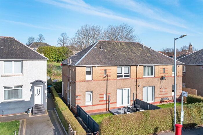 2 Bedroom Flat To Rent In Cathcart Road, Rutherglen, Glasgow, G73