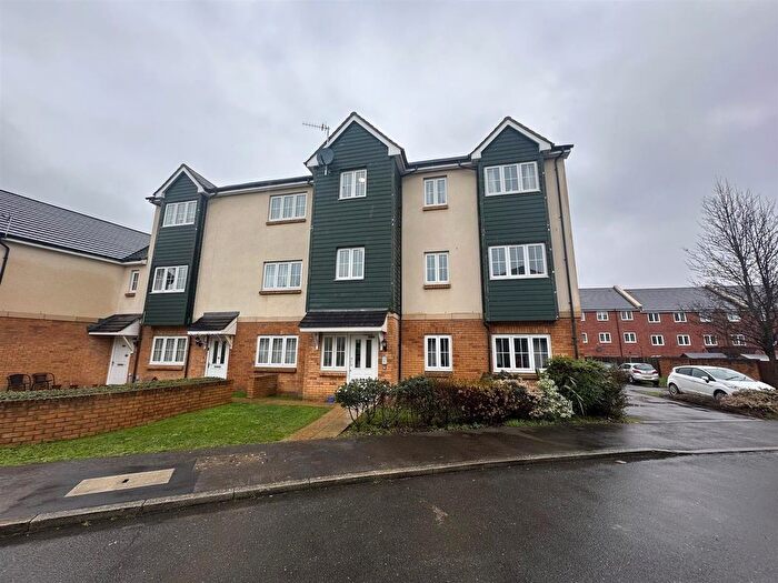 1 Bedroom Flat To Rent In Bedford Drive, Fareham, PO14
